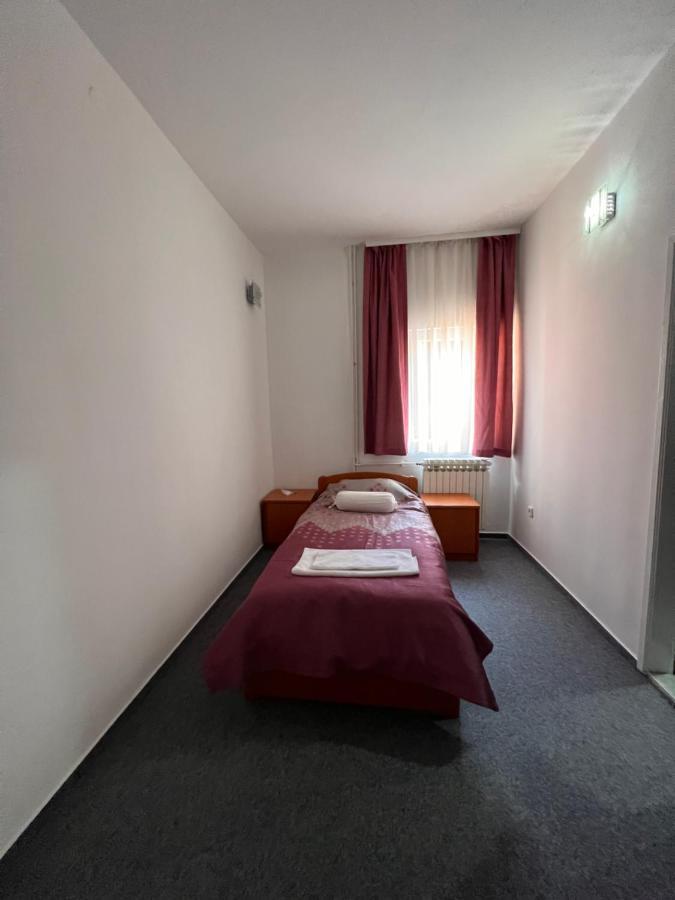 סראייבו Hotel Begic מראה חיצוני תמונה